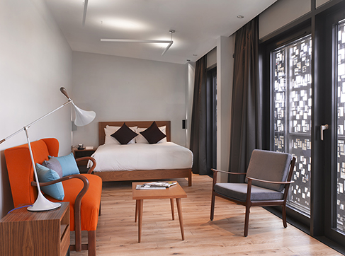 Town Hall Hotel & Apartments in London